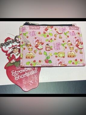 Strawberry Shortcake Pink Character Card Wallet with keychain NWT
